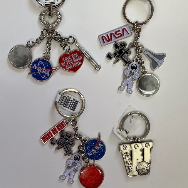 Metal NASA Key Chain 5 Charms